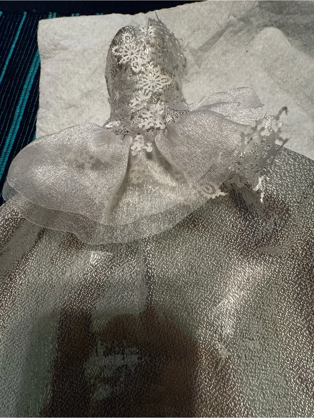 Barbie Silver Snowflake 2013 Holiday Gown Outfit Dress Christmas Doll Clothes